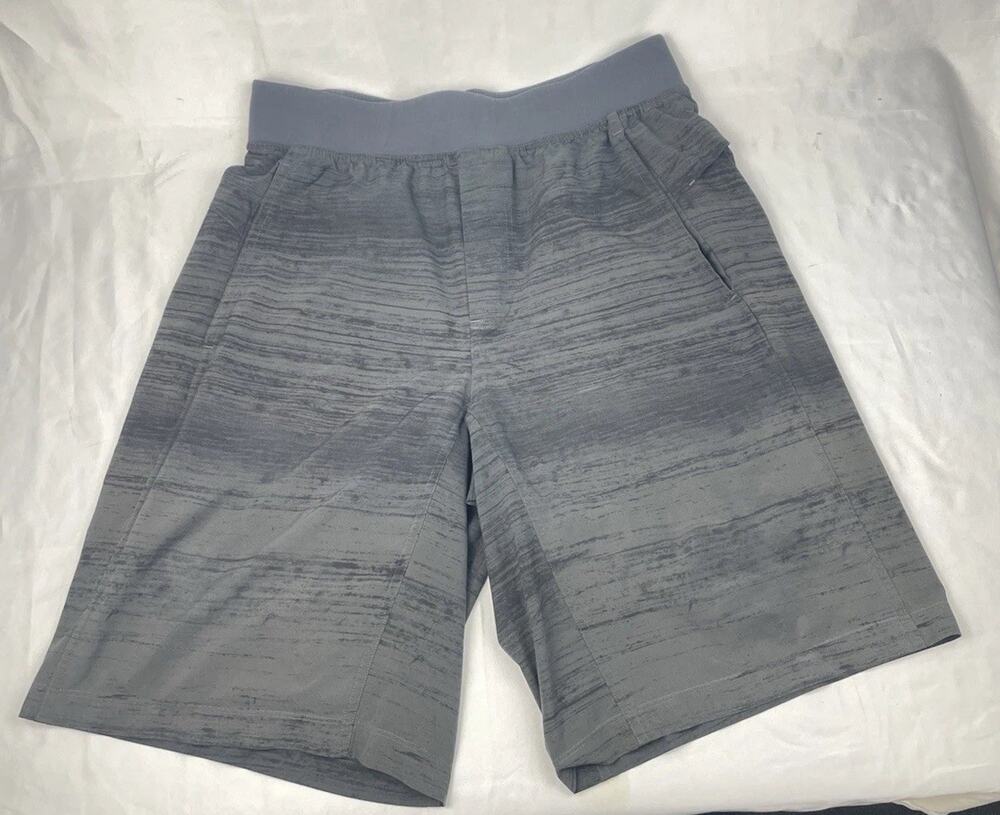 Lululemon Shorts Mens Medium 10" Inseam Lux Gray Athletic Unlined Running